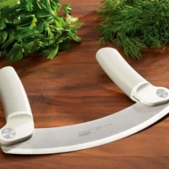 Castel´Pro Set A Toutes Les Sauces CRISTEL Casserole 14 Cm + Cuillère Magique + Livre De Recettes -Pas Cher Touche Cuisine Magasin castel pro set a toutes les sauces cristel casserole 14 cm cuillere magique livre de recettes 2