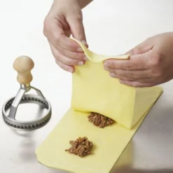 LINE CARBONE Moulin à Sel 12 Cm Bois Aluminium PEUGEOT 10 LINE CARBONE Moulin à Sel 12 Cm Bois Aluminium PEUGEOT -Pas Cher Touche Cuisine Magasin line carbone moulin a sel 12 cm bois aluminium peugeot 2