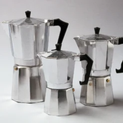 Moule à Chocolats En Polycarbonate X 14 Cavités Cöne -Pas Cher Touche Cuisine Magasin moule a chocolats en polycarbonate x 14 cavites cone 2